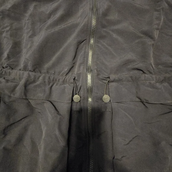 Black Nike Hooded Jacket - Picture 3 of 4